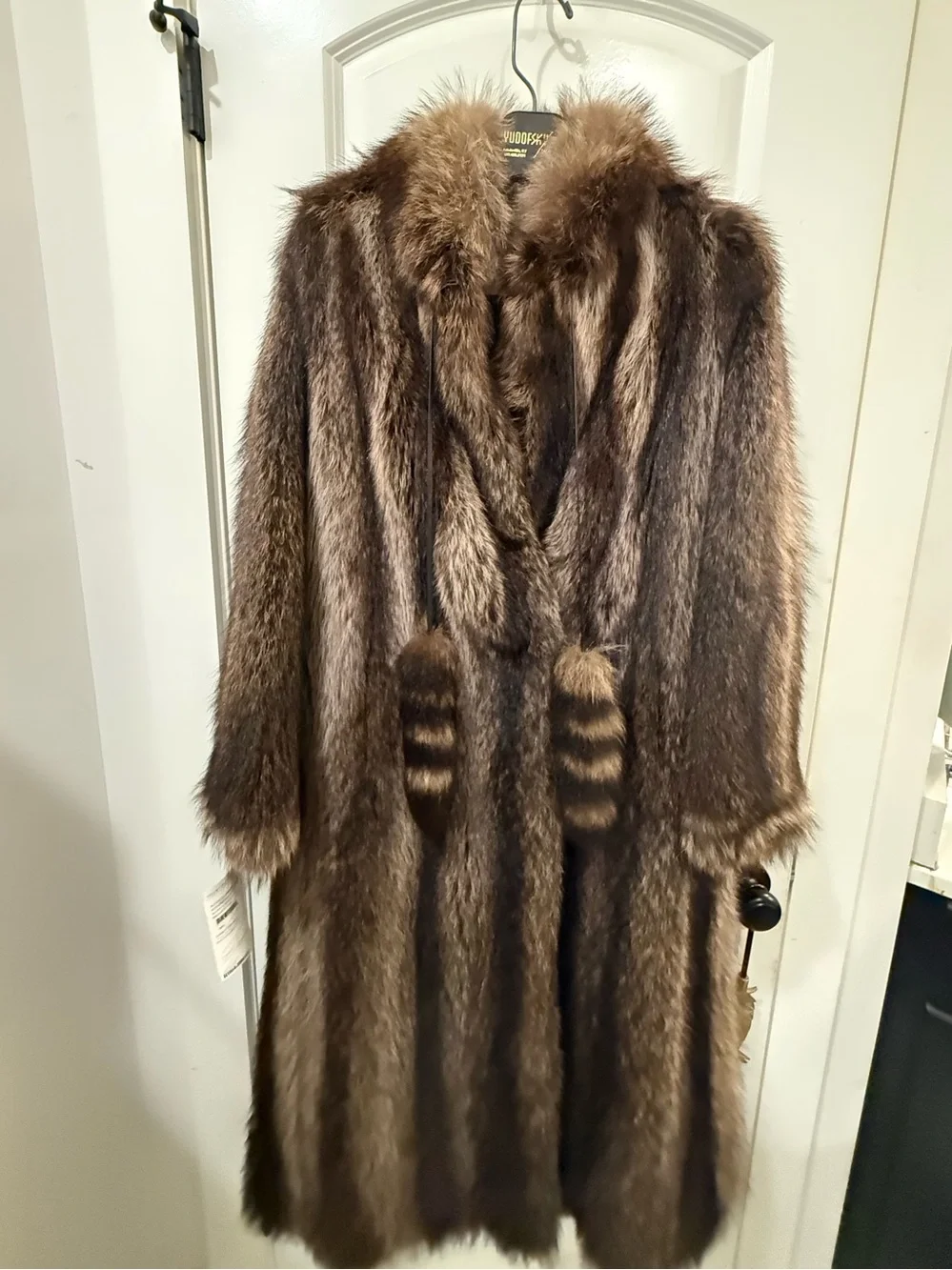 Vintage Genuine Raccoon Fur Full Length Coat Yudofsky Fur & Leather